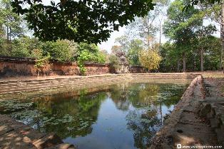 angkor-thom-sras-sroung.jpg